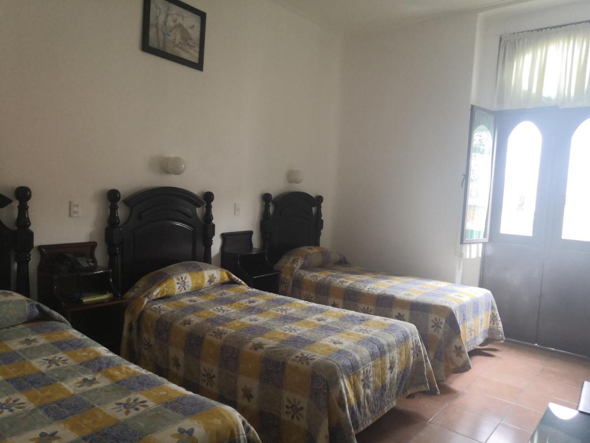 Hotel De Los Banos Pachuca 외부 사진